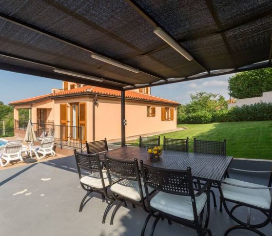 Charming villa Marina with pool near Poreč