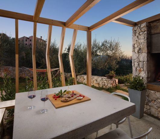 Majestic Coastal Retreat - Villa Mayan