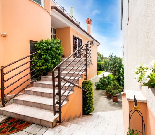 Olea Magica / 2B Apt Buza with garden