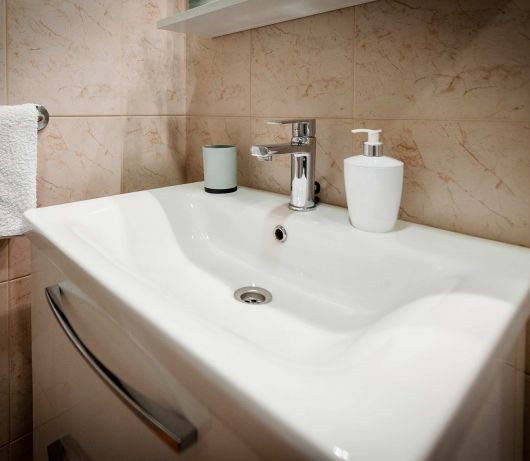 Olea Magica / 2B Apt Bianchera with terrace