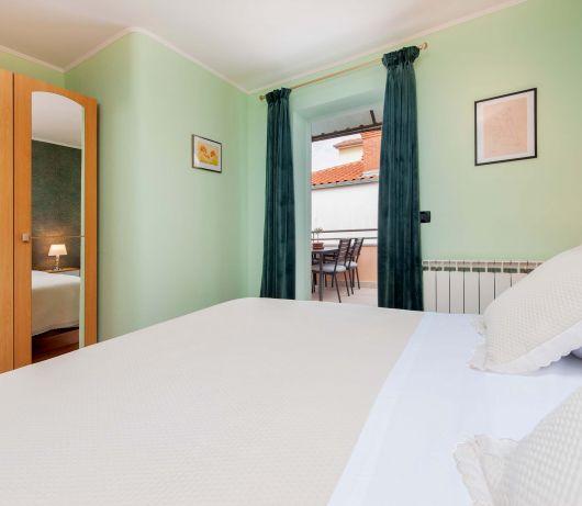 Olea Magica / 2B Apt Bianchera with terrace