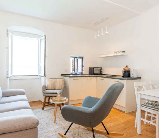 Blue Pearl Apartment