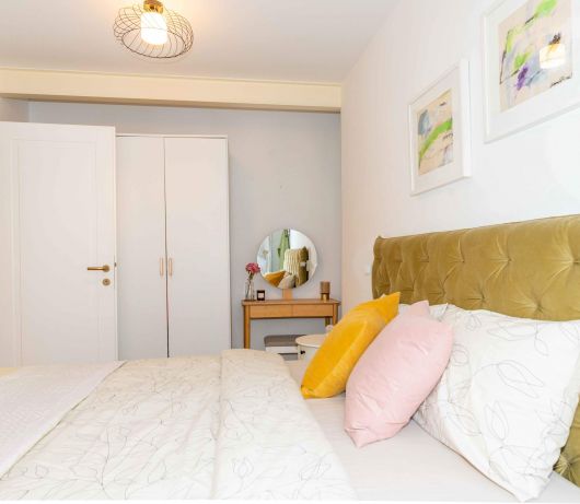 Secret Steps Apartment