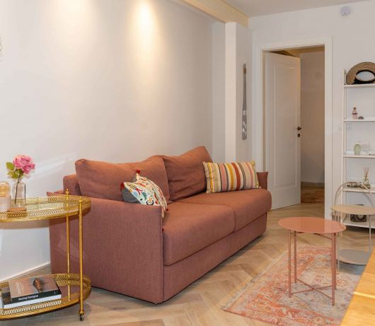 Secret Steps Apartment