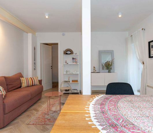 Secret Steps Apartment