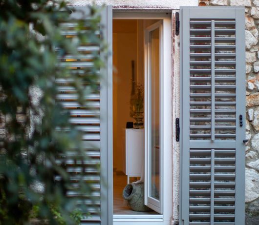 Secret Steps Apartment